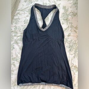 Lululemon Women's Size small Black and Gray Twisted Strap Tank with cinch waist